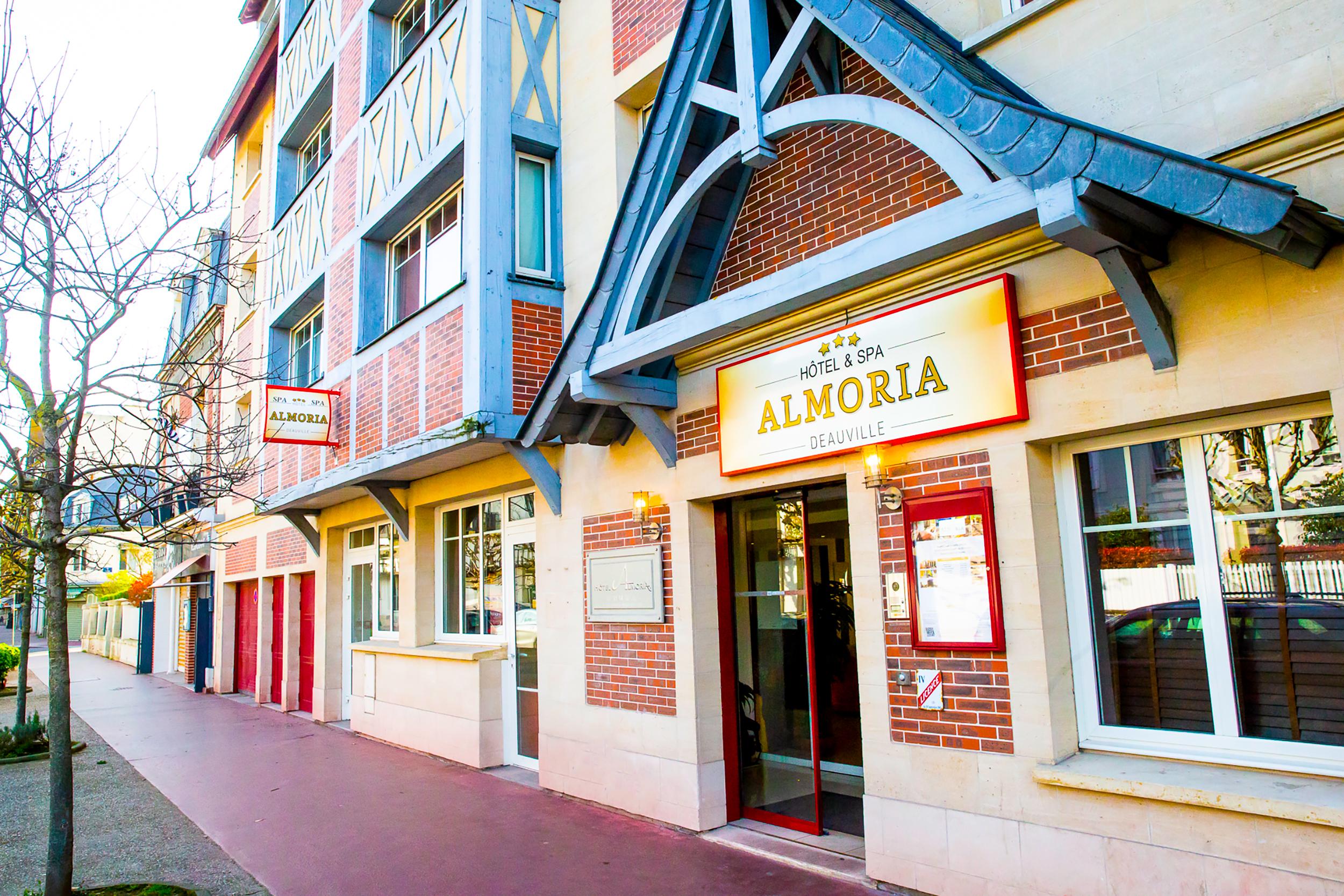 Almoria Hotel & Spa Deauville Exterior foto